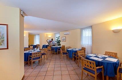 Parco De Medici Residence Hotel Рим Ресторант снимка